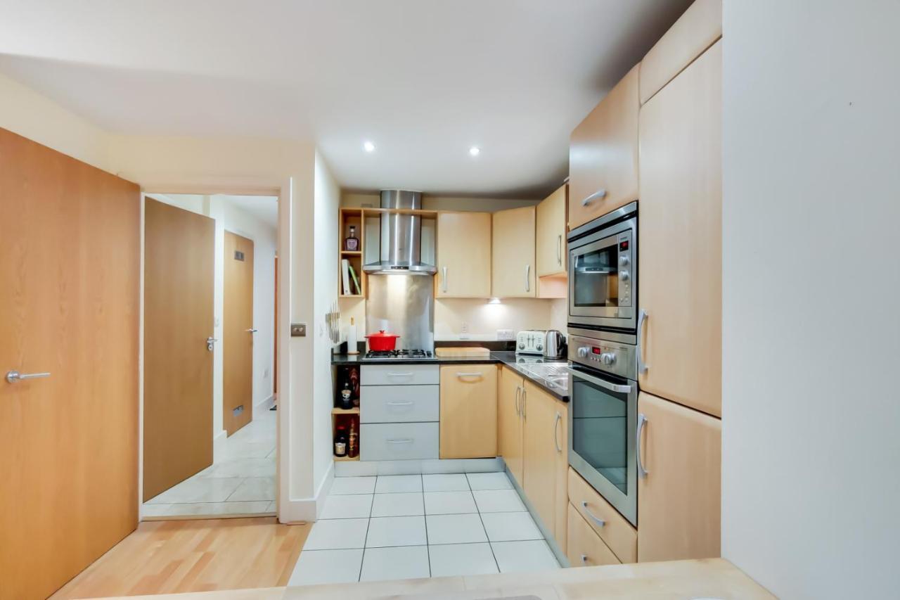 Spacious 2 Bed 2 Bath Kings Cross Apartment London Exterior photo