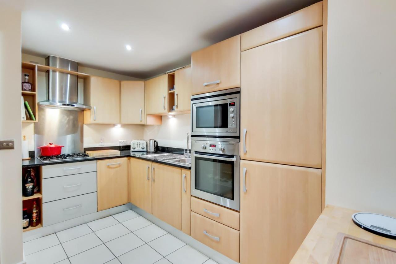 Spacious 2 Bed 2 Bath Kings Cross Apartment London Exterior photo